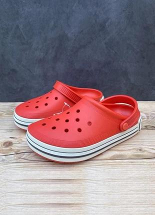 Крокс крокбенд клог лого червоний томат crocs off court clog logo tomato