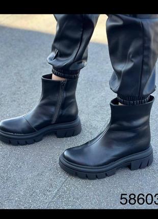 Ботинки женские демисезонные натуральная кожа в черном цвете 58603