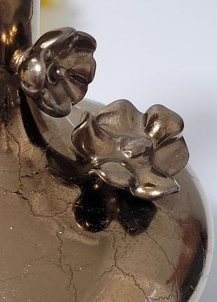 Керамическая ваза с люстровым покрытием бронзового цвета