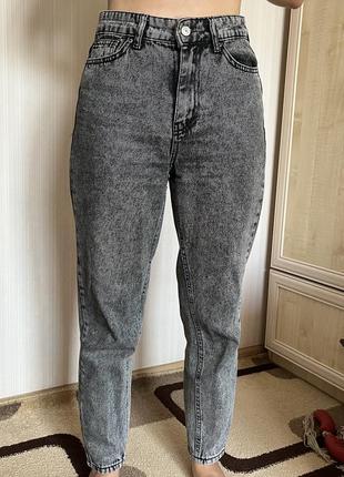 Джинсы женские