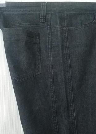 Фирменные джинсы скинии с лампасами и молниями в низу / canard4 фото