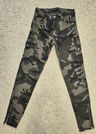 Джинсы bershka р.158 или xs