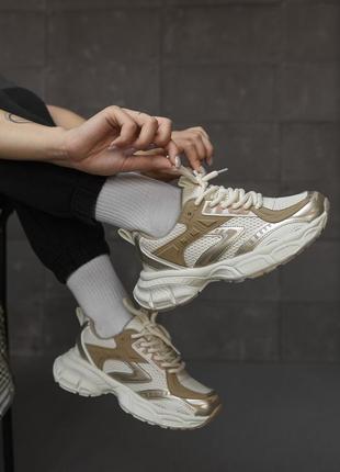 Женские кроссовки martin beige бежевые кроссовки с золотом