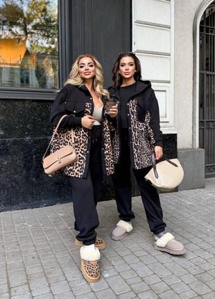 Стильный теплый спортивный костюм из турецкого качественного флиса (принт leopard) и черная трехнитка