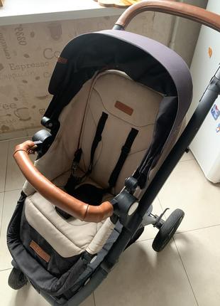 Прогулянкова коляска easy go