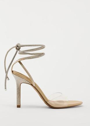 Босоніжки zara