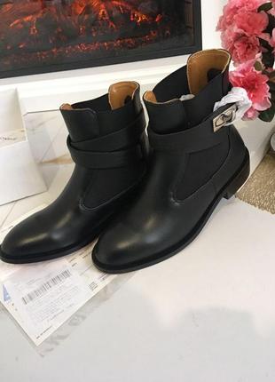 Шкіряні черевики givenchy