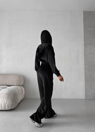 Спортивний костюм