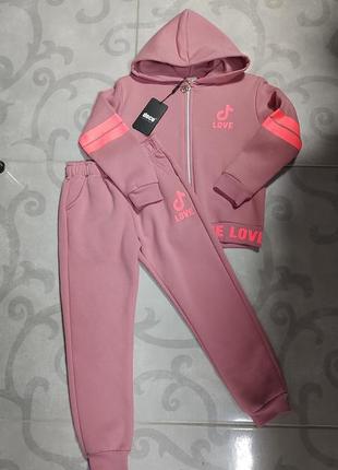 Теплый костюм на флисе на девочку 122 рост (туречна)