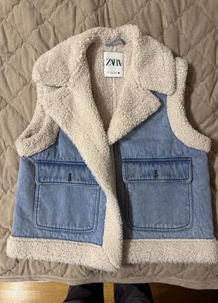 Жилетка zara