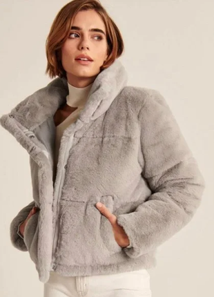 1+1=3! пухнаста кроп куртка шубка abercrombie & fitch
