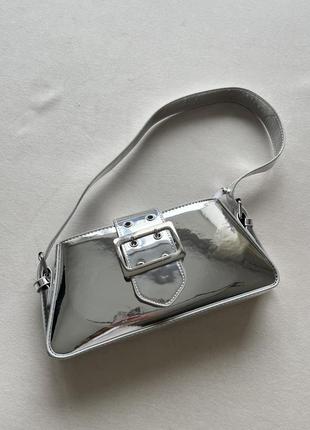 Серебряная сумочка