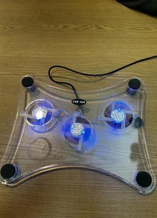 Охлаждающая подставка для ноутбука