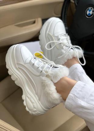 Распродажа зимние кроссовки в стиле buffalo london white fur