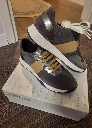 Кросівки geox дихаючі 27,3 см