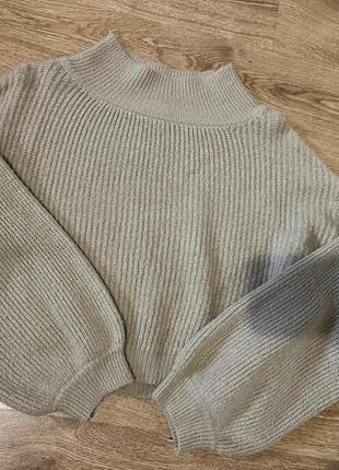 Свитер