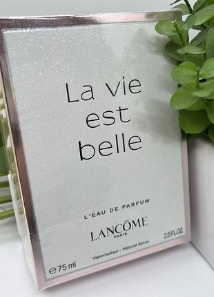 Лаком ла ви э бель женский парфюм.lankome la vie est belle.