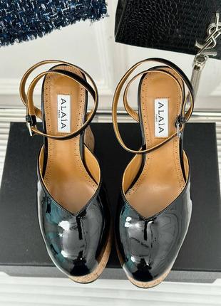 Туфли в стиле alaia