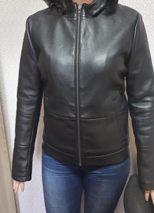 Кожаная куртка