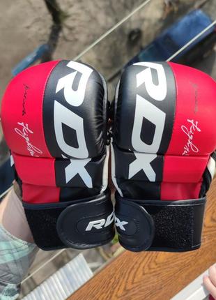 Перчатки для мма rdx t6 красные с капой - размер xl (обхват руки 24-25 см)