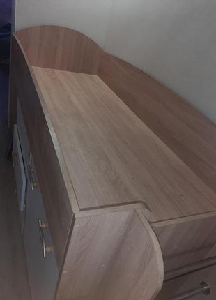 Дитяче ліжко-горище