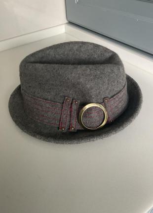 Модний вовняний капелюх унісекс