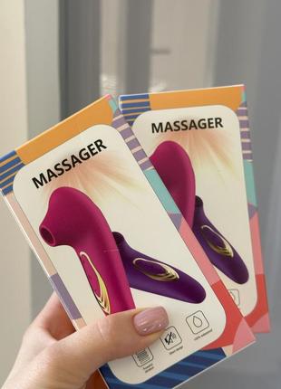 Женский вакуумный стимулятор для клитора черный