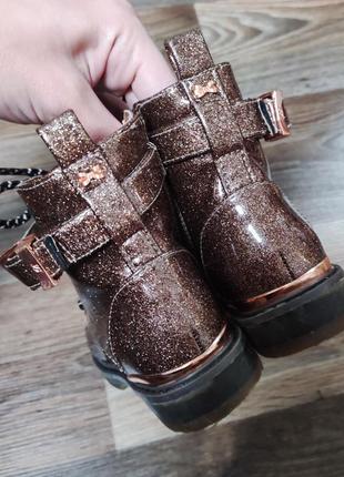 Детские ботинки блестящие на осень весну 23 размер