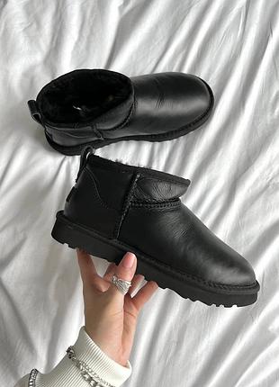 Ugg ultra mini black leather premium