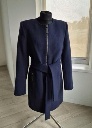 Осеннее темно синее пальто