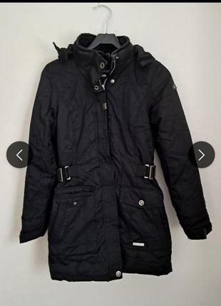 Жіноча куртка осінь весна