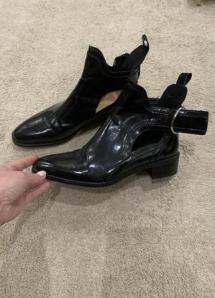Ботинки zara