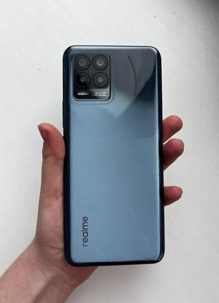 Телефон realme 8