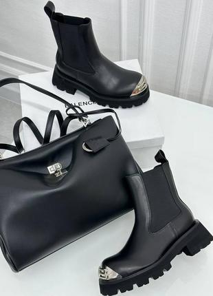Шкіряні чоботи в стилі balenciaga5 фото