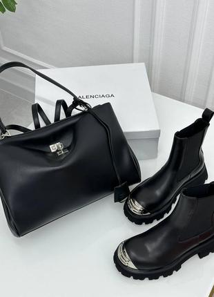 Шкіряні чоботи в стилі balenciaga6 фото