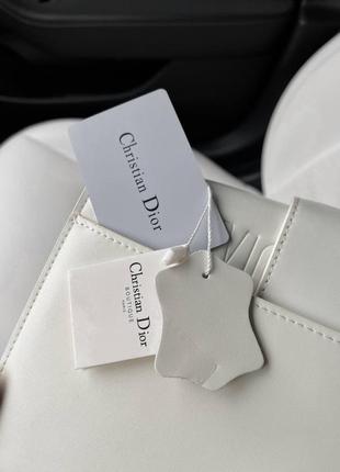 Женская кожаная брендовая сумочка белого цвета christian dior white premium10 фото