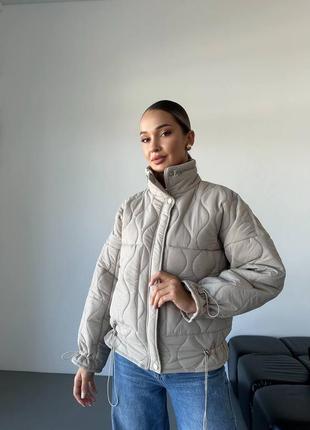 Жіноча курточка в стилі zara