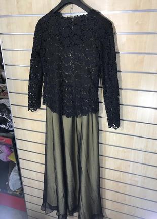 Вечірня сукня довга