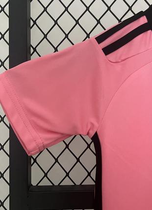 Детская футбольная форма интер маями розовая для детей мальчика девочки унисекс месси роналдо