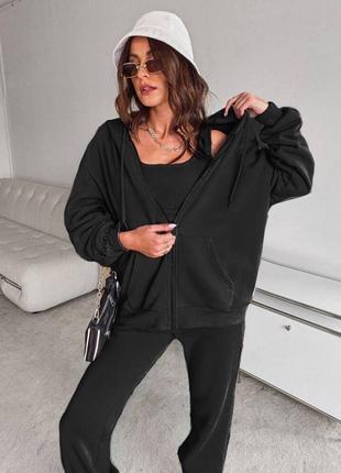 Стильный костюм