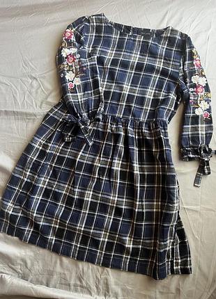 Сукня з вишивкою2 фото