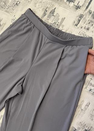 Uniqlo  женские штаны/брюки палаццо/кюлоты4 фото