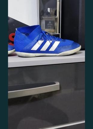 Футзалки, бампи adidas