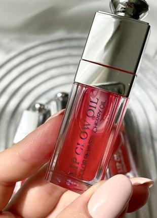 Акція! lip glow oil олійка в номері