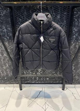 Женская куртка prada