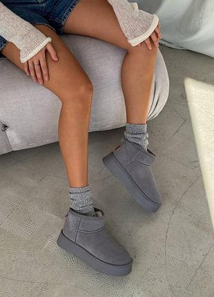 Жіночі уггі замшеві короткі на потовщеній підошві, серые укороченные угги натуральная замша