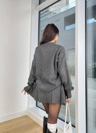 Объемный свитер с короткой юбкой костюмы турочница