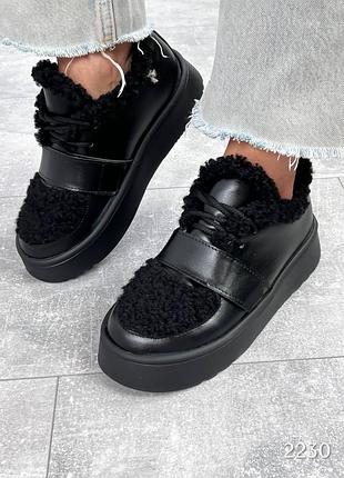 Черные кожаные ботинки с мехом тедди