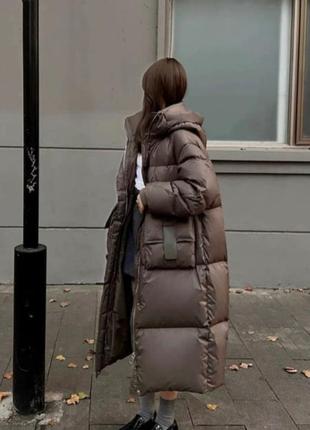 Модный женский пуховик удлиненный с капюшоном пух белой утки
