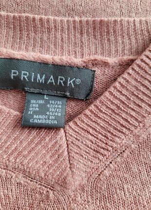 Мягкий красивый джемпер свитер